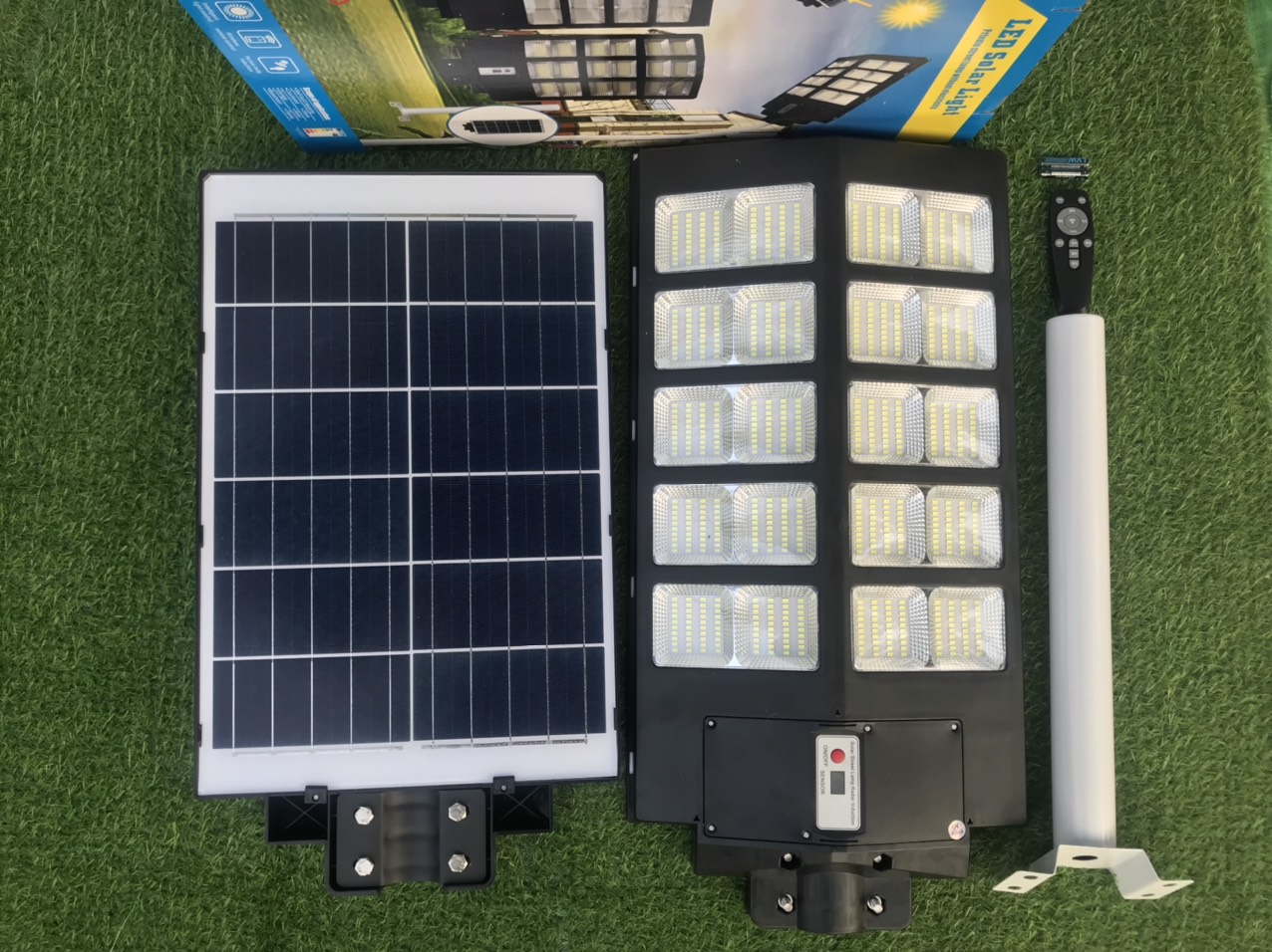 Đèn Năng Lượng Mặt Trời Liền Thể 360W ND02