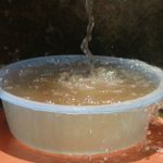 Cách xử lý nước giếng khoan đơn giản tại nhà