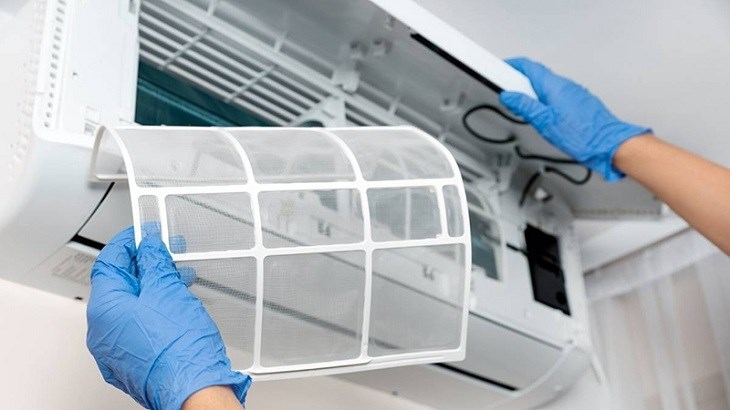 BAO LÂU THÌ NÊN VỆ SINH MÁY LẠNH MỘT LẦN?