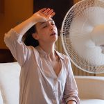 5 sai lầm sử dụng quạt điện vào mùa nóng dễ gây bệnh nhất